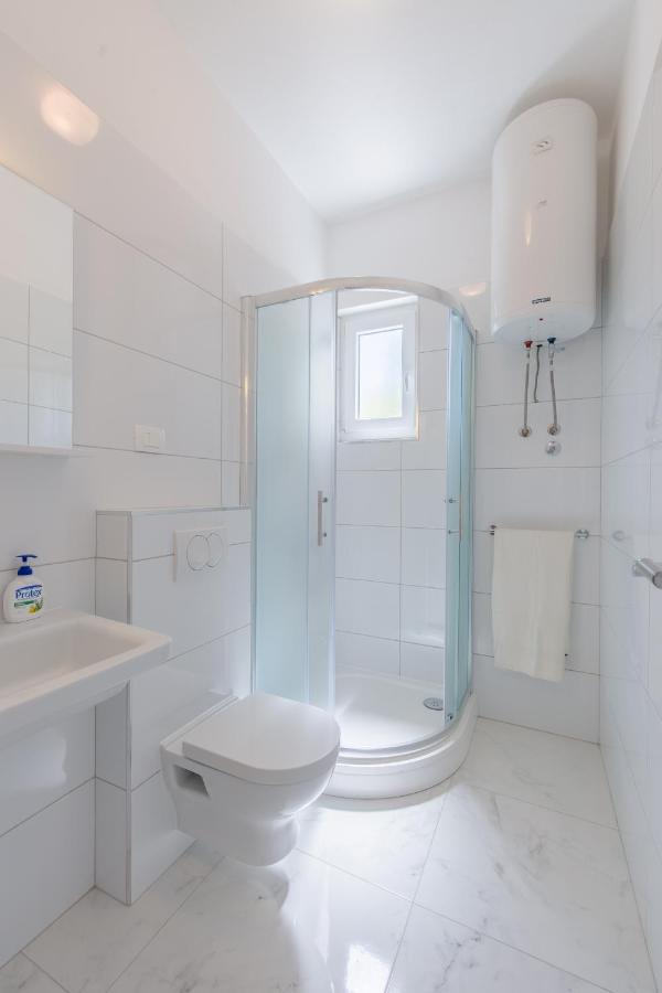 Apartments Diridonda Omiš Kültér fotó