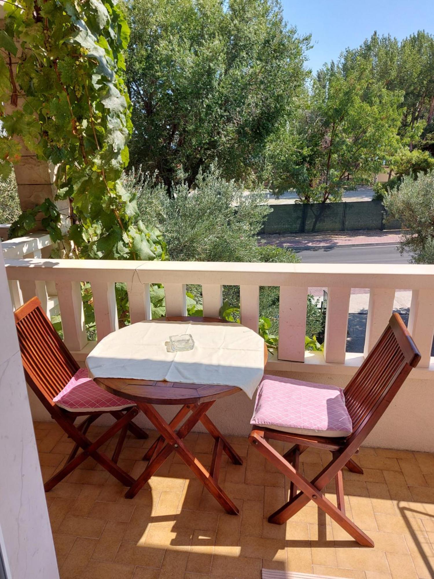 Apartments Diridonda Omiš Szoba fotó